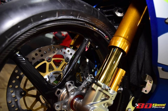 Suzuki gsx-r1000 hung thần dragbike thay đổi ngoạn mục với dàn chân bst carbon cao cấp - 6