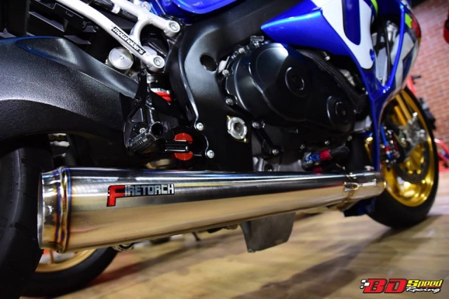 Suzuki gsx-r1000r quái vật dragbike sở hữu dàn ống xả độc nhất vô nhị - 9