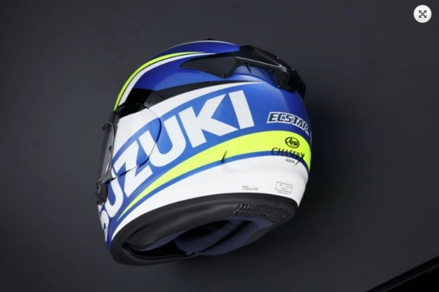 Suzuki kết hợp arai tạo ra phiên bản nón chaser-x suzuki ecstar motogp team - 5
