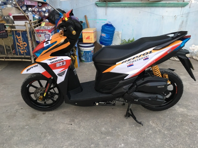 Vario 125 tinh tế nhẹ nhàng với tem repsol 2018 - 4