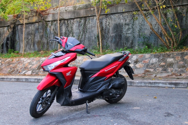 Vario 125 vẫn nỗi bật khi chưa lên món đồ chơi nào d - 7