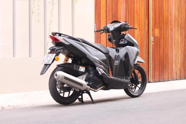 Vario 150 trong bản độ full option nhẹ nhàng khiến bao tay chơi xe phát thèm - 7