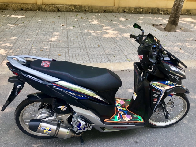 Vario 2018 150cc của một anh chủ bánh tráng tại tây ninh sở hữu dàn đồ chơi đậm chất indonesia - 1