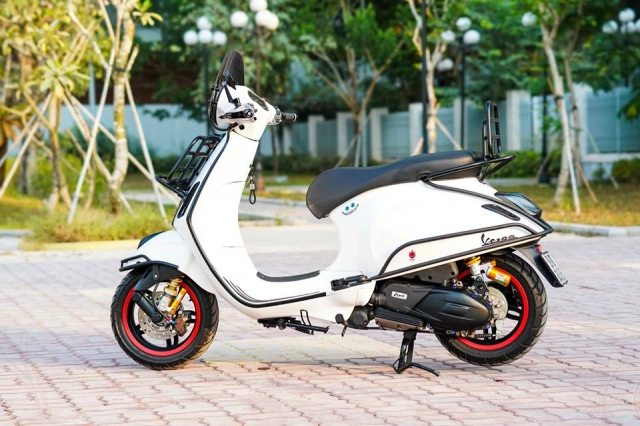 Vespa primavera độ siêu khủng như vẫn giữ được đôi nét cổ điển - 3