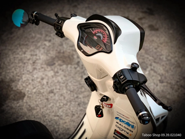 Vespa sprint đô option đô chơi đăng câp gây tê liêt ngươi xem - 1