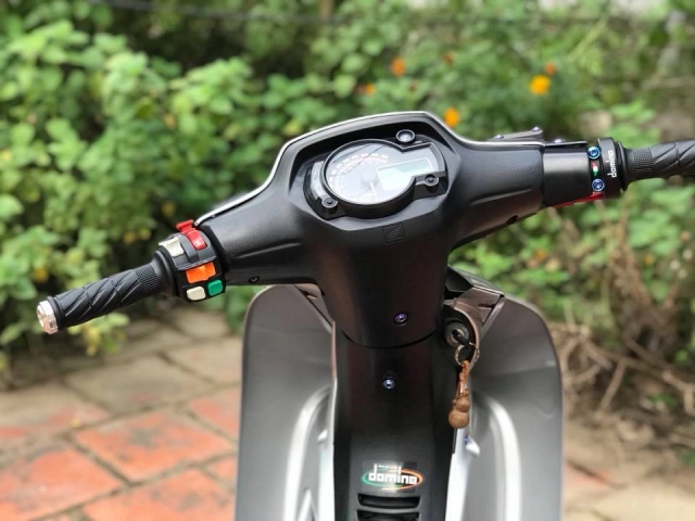 Wave 50cc độ vì đam mê với dàn đồ chơi mắc hơn cả xác xe - 4