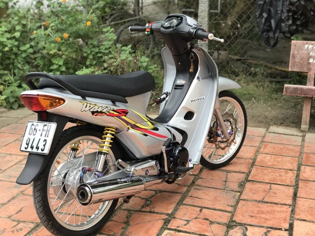 Wave 50cc độ vì đam mê với dàn đồ chơi mắc hơn cả xác xe - 3