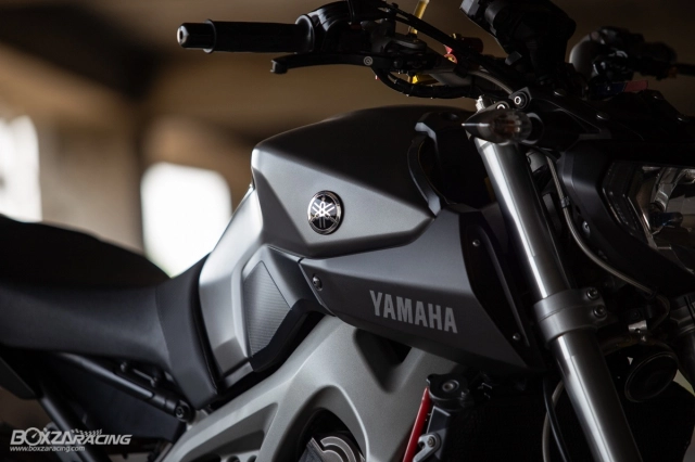 Yamaha mt-09 độ chất lừ và đầy cảm xúc của nữ biker thái - 24