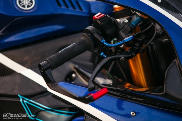 Yamaha r1 độ chất chơi mê hoặc người nhìn với phong cách racing - 8