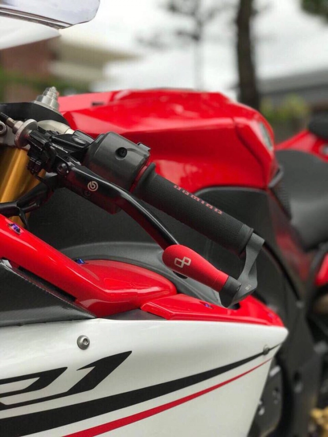 Yamaha r1 huyền thoại đầy nổi bật trên đất việt - 5