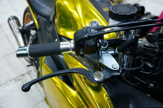 Yamaha r3 gây chú ý với phong cách vàng chrome - 3