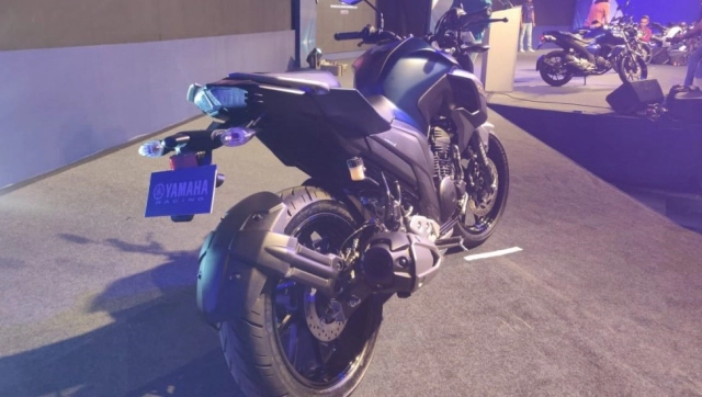 Yamaha ra mắt fz25 abs - 9