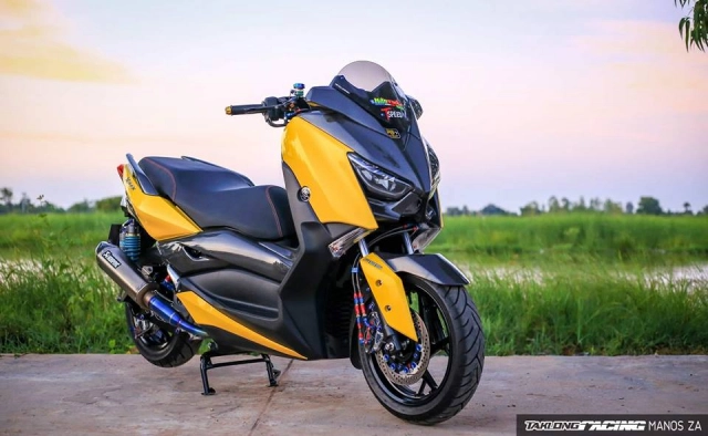 Yamaha x-max300 đầy nổi bật bên tông màu yellow sporty - 3