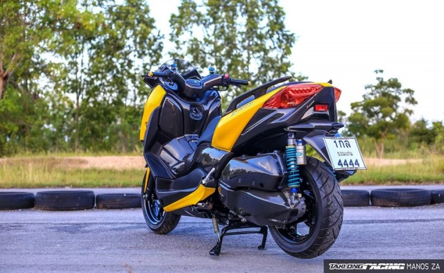 Yamaha x-max300 đầy nổi bật bên tông màu yellow sporty - 11