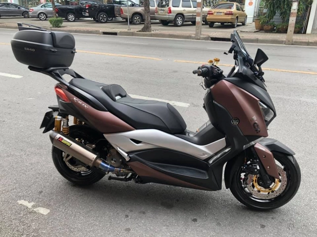 Yamaha x-max300 độ full độ phong cách touring đầy kịch tính - 18