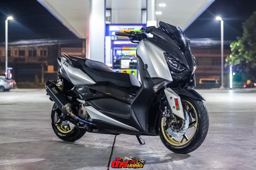 Yamaha xmax 300 độ gây mê với gói phụ kiện fin carbon - 1