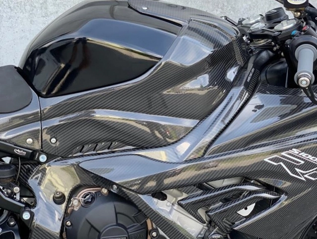 Bmw s1000rr 2019 độ siêu đỉnh với cấu hình full carbon - 5