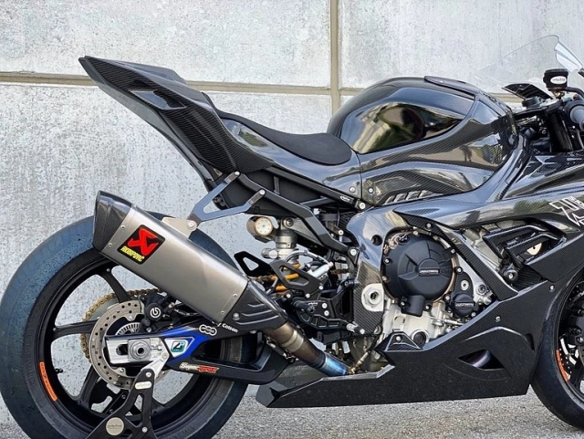 Bmw s1000rr 2019 độ siêu đỉnh với cấu hình full carbon - 7