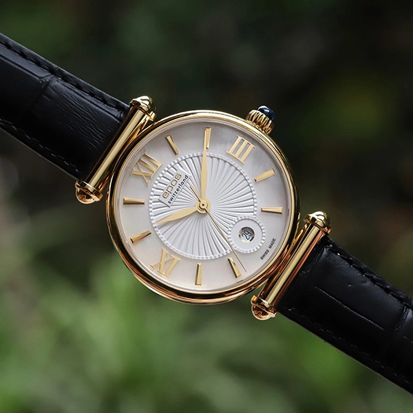 Đại tiệc sinh nhật đăng quang watch 12 năm giảm giá đến 40 đồng hồ thuỵ sỹ chính hãng - 2
