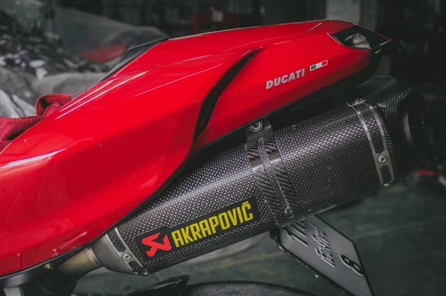 Ducati 848 sport hồi sinh trong diện mạo mới toanh cực kì chất chơi - 15