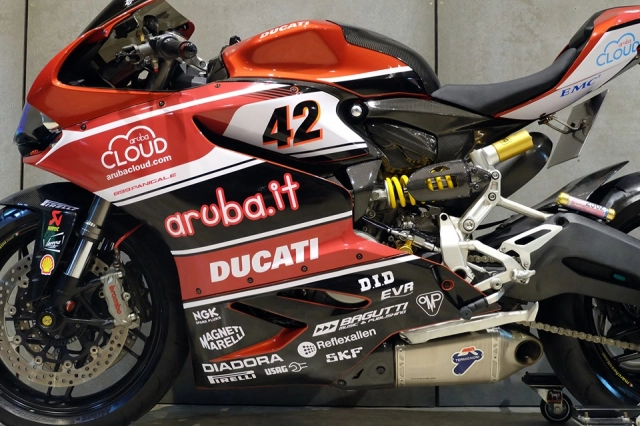 Ducati panigale 899 độ cực đỉnh đầy hấp dẫn với phong cách wsbk - 16