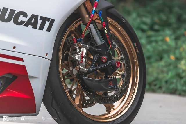 Ducati panigale 899 độ đỉnh điểm với công nghệ đồ chơi cao cấp - 14