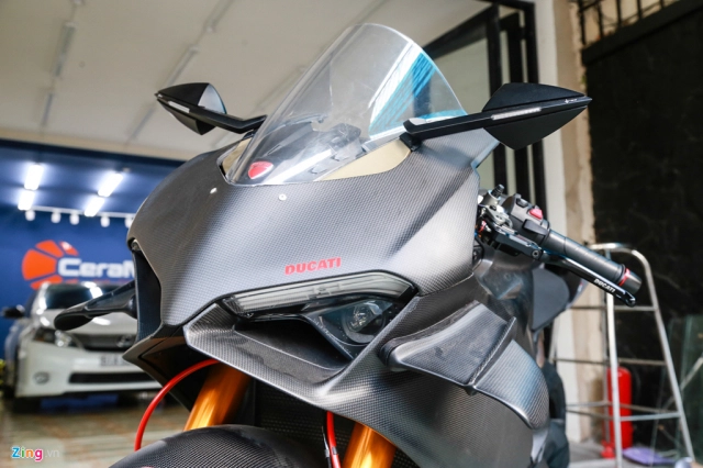Ducati panigale v4 s biến hình v4 r full-carbon hơn 800 triệu đồng của biker việt - 3