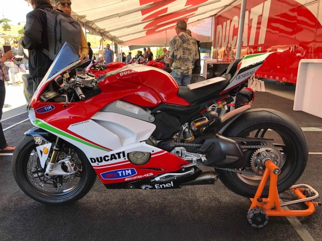 Ducati panigale v4 s đặc biệt sẽ được bán đấu giá quyên tiền cho quỹ nicky hayden - 3