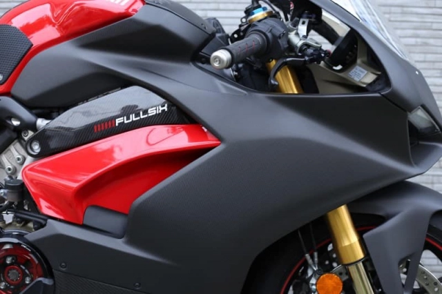 Ducati panigale v4 s độ cực chất trong diện mạo fullsix carbon - 4