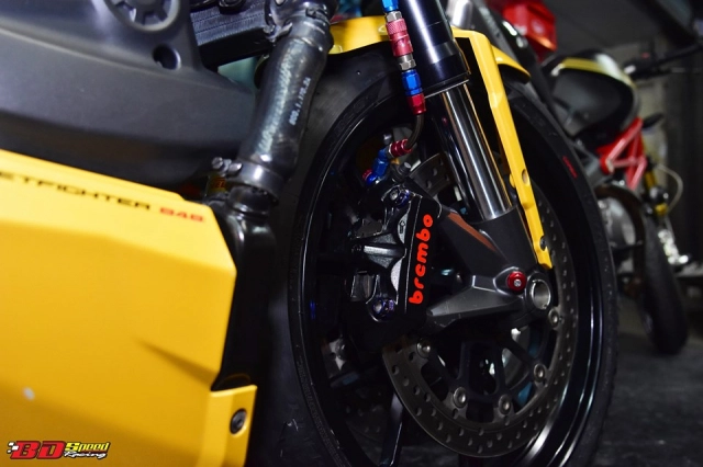 Ducati streetfighter 848 độ cực chất với diện mạo chú ong vàng - 5