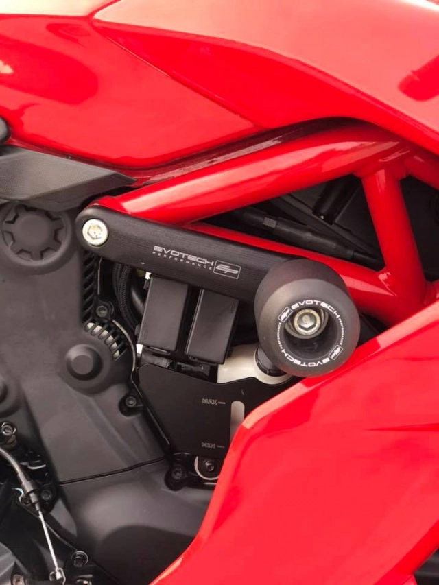 Ducati supersport s độ hoàn thiện với dàn option hàng hiệu - 7