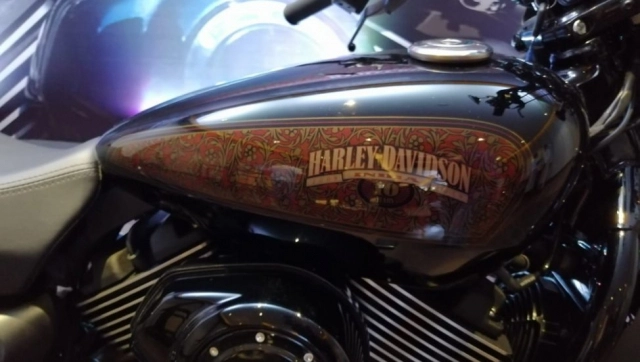 Harley-davidson street 750 phiên bản kỷ niệm 10 năm vừa ra mắt - 1