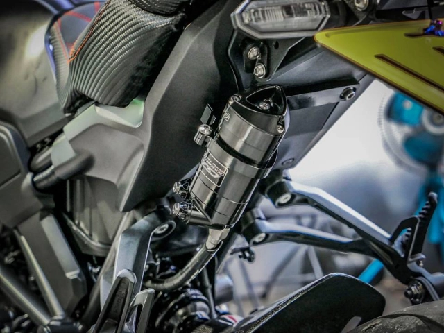 Honda cb300r độ mạnh mẽ đầy lôi cuốn của biker đài loan - 15