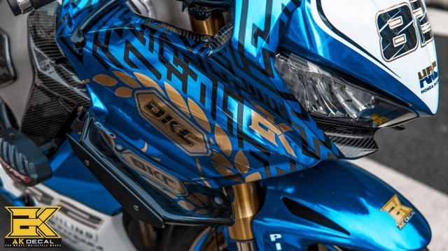 Honda cbr1000rr độ bộ cánh crom đậm chất racing của biker việt - 5