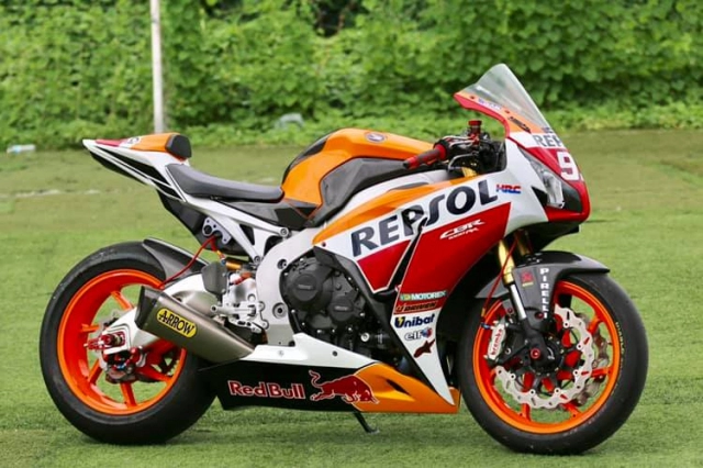 Honda cbr1000rr repsol độ ấn tượng với dàn chân vô đối - 3