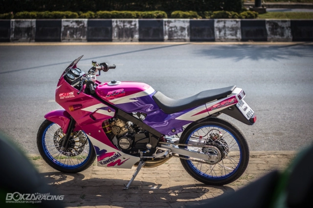 Kawasaki kips 150 độhuyền thoại 2 thì trở nên ngọt ngào với bộ áo sắc hồng - 3