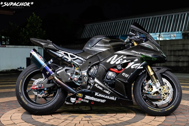 Kawasaki zx-10r độ vượt trội với dàn áo full carbon - 9