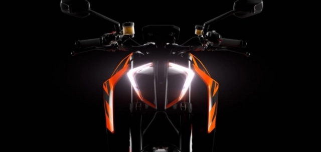 Ktm 1290 super duke r 2020 lộ diện với sức mạnh trên 200 mã lực thách thức mv agusta brutale 1000 - 1