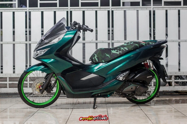 Pcx 150 độ sở hữu bộ áo xanh lục bảo đi kèm dàn chân đẹp vô cực - 3