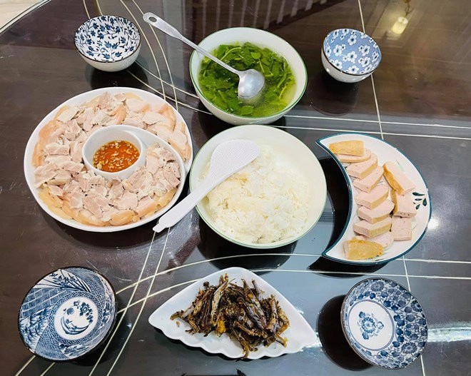 Tái hôn được chồng tặng biệt thự vân hugo thành cô vợ trong mơ luôn nhà sạch cơm ngon - 3