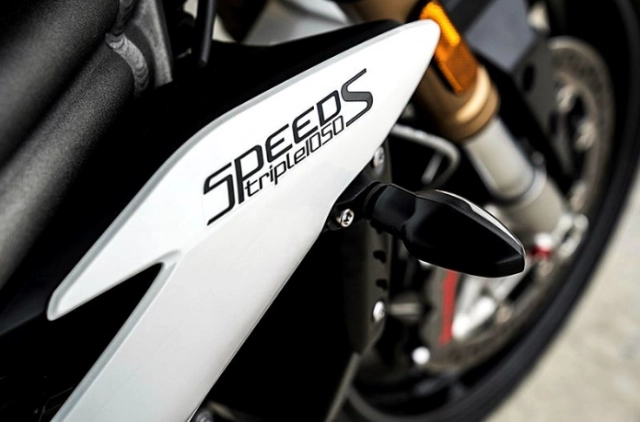 Triumph speed triple 2020 được nâng cấp với dung tích xi-lanh lên tới 1160cc - 3