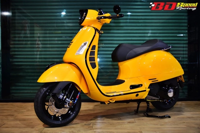 Vespa gts 300 super độ tỉ mỉ và cực chất đến từng chi tiết - 3