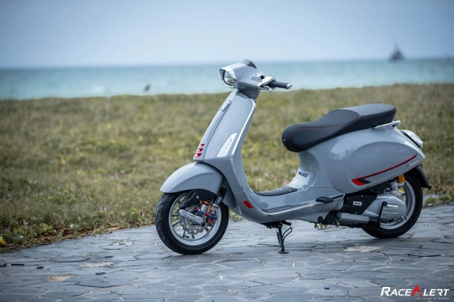 Vespa sprint độ phiên bản xám ống nước đẹp bá cháy - 3