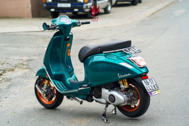 Vespa sprint độ thành siêu phẩm xuất hiện giữa lòng sài gòn - 9