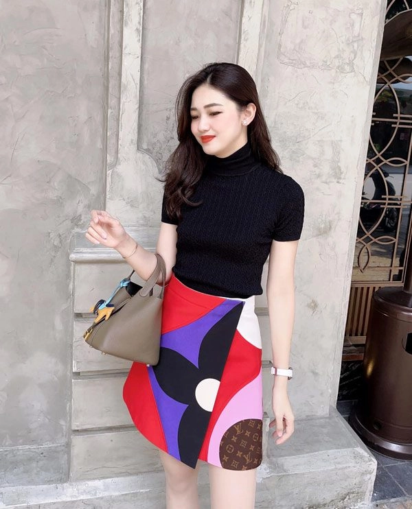 Á hậu có vòng ba 99cm mặc giản dị vẫn tôn được dáng ngọc ngà - 13