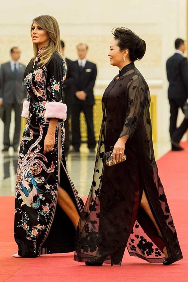 Bà trump lấy lại phong độ ăn diện hậu rời nhà trắng đập tan hình ảnh giản dị trước đó - 9