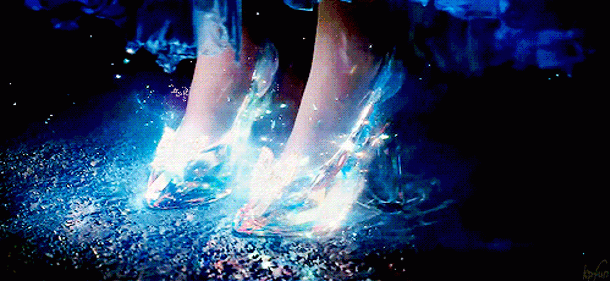 Bí ẩn đôi hài cinderella đắt đỏ ai cũng thi nhau xỏ người lên hương người đau đớn tháo bỏ - 1