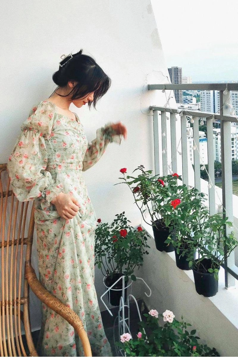 bóc chiêu hack tuổi của hoà minzy từ mẹ thành chị gái của con với 1 item - 14