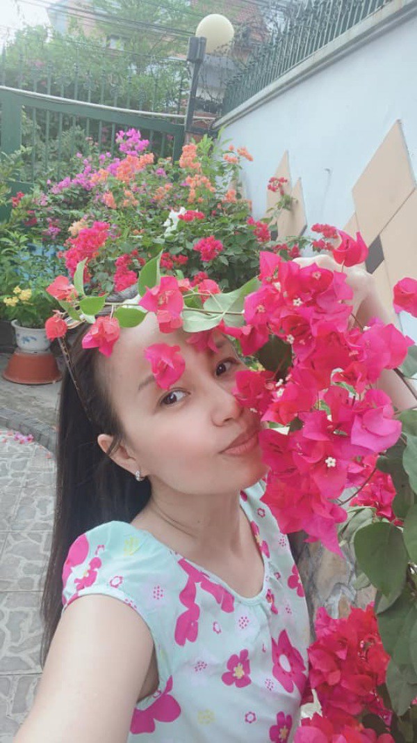 Cẩm ly lại khoe ảnh selfie dân tình chỉ biết thẫn thờ trước mặt mộc ở độ tuổi u55 - 6