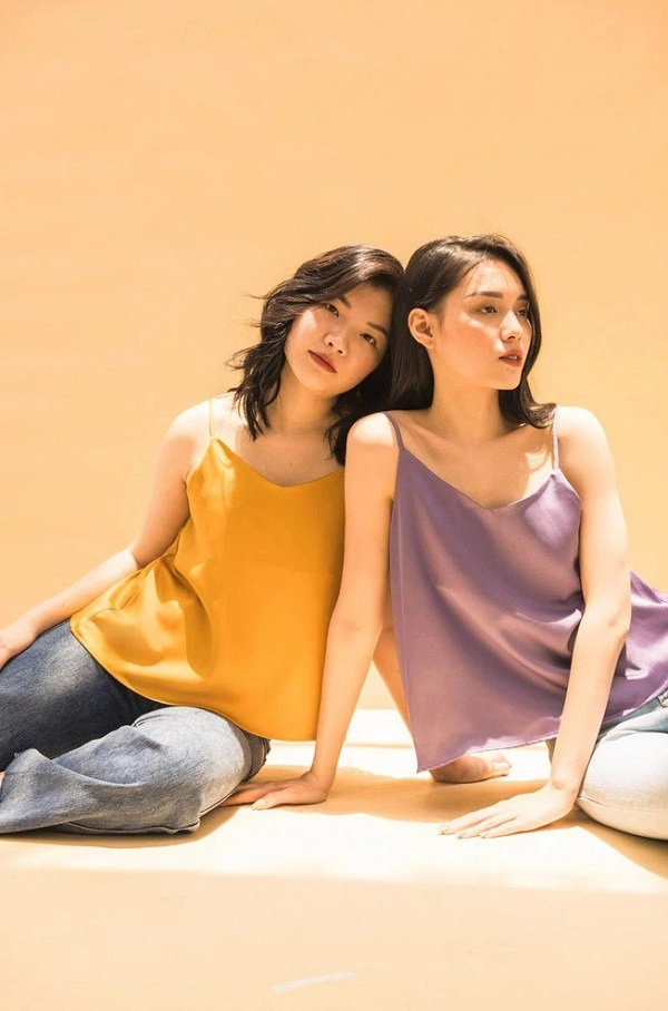 Chẳng cần mua đồ đắt tiền 4 kiểu áo này đủ sang chảnh hoá phong cách của chị em - 2